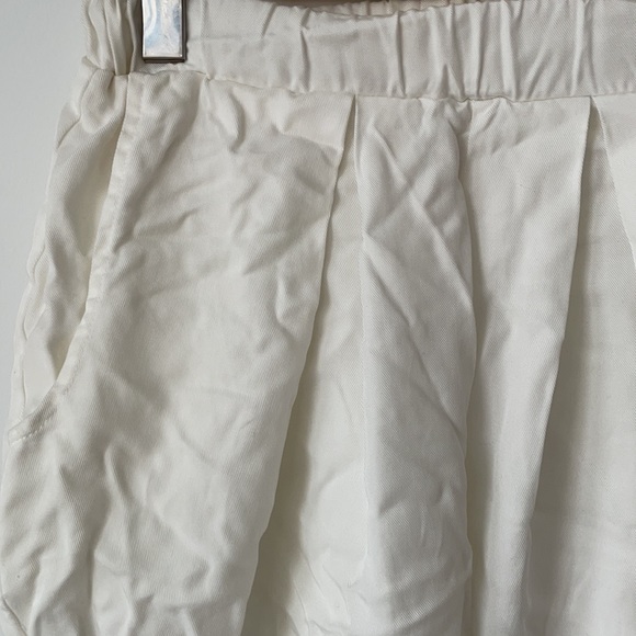 Puffy pants - Picture 2 of 3